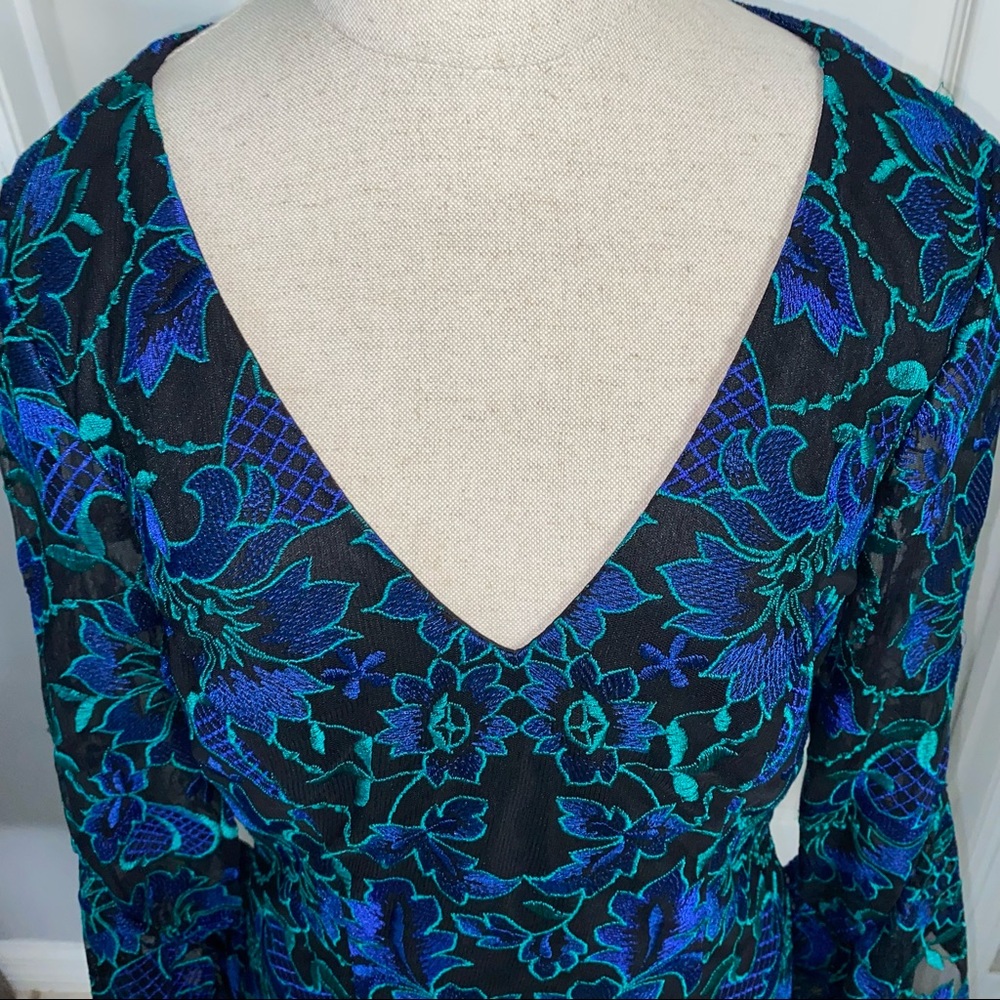 Carmen Marc Valvo Blue and Green Long Sleeve Dress - Picture 4 of 8